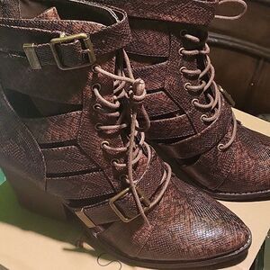 Brown croc booties 